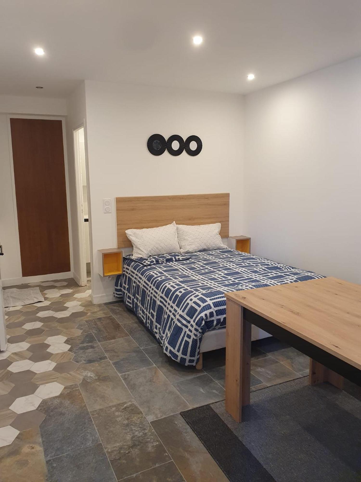 Beau Studio Moderne Proche De Cdg/Paris/Parc D'Expo อุลเน-ซู-บัว ภายนอก รูปภาพ